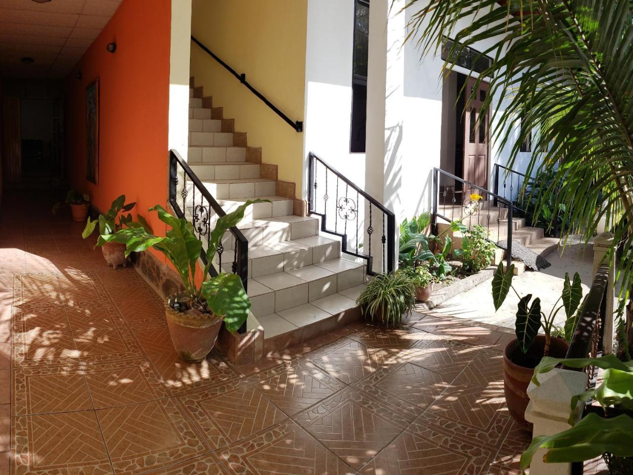Hostal Casa Vieja Matagalpa Exterior photo